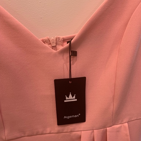 S Baby doll pink midi dress with slit *Never worn with tags - Picture 4 of 4